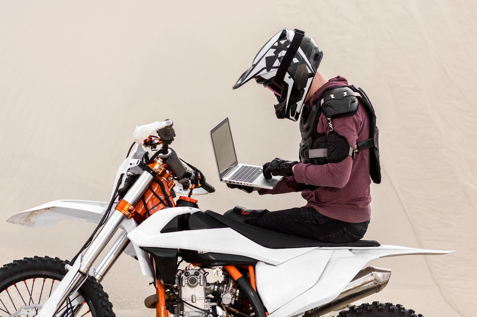 Jeux moto en ligne : adrénaline et liberté numérique